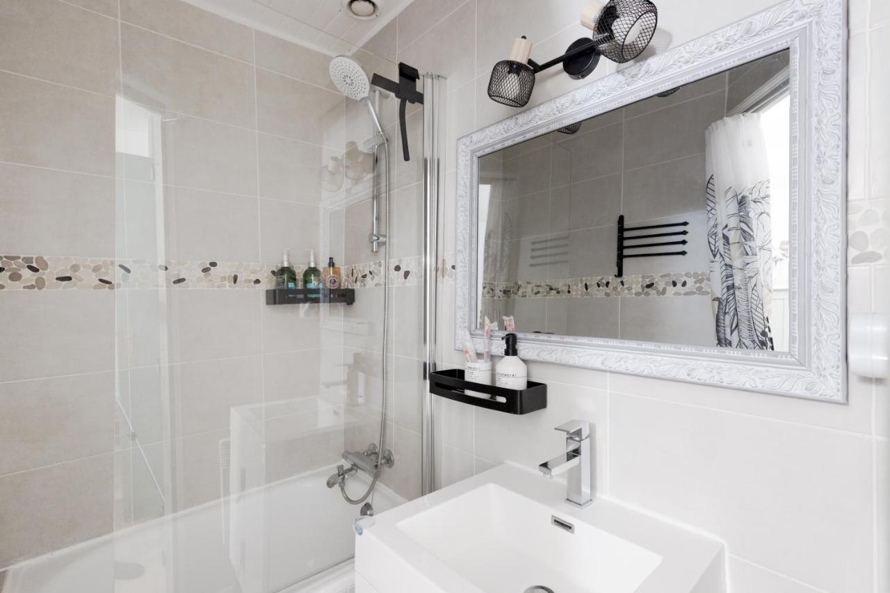 Appartement Lumineux 1 Chambre Hypercentre Place St Jean Valence  Dış mekan fotoğraf